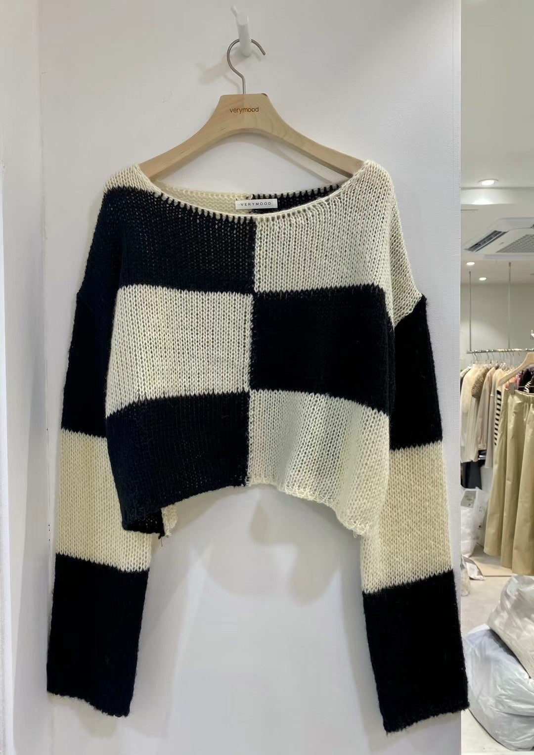 Checkered wool knit top