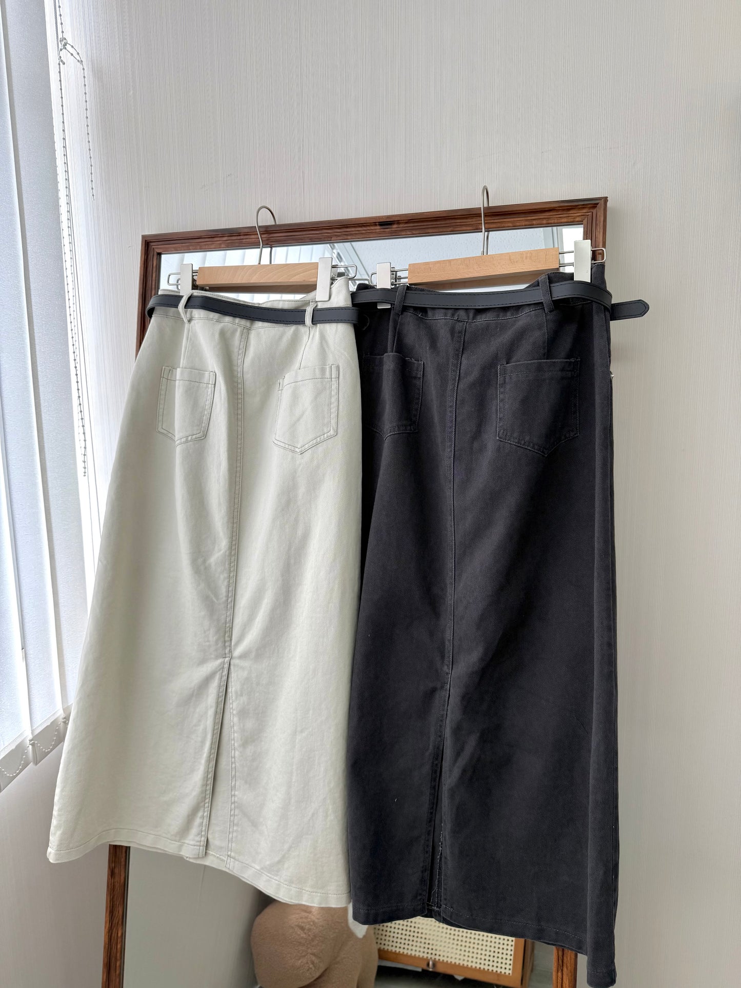 連belt! 直筒後開叉長裙