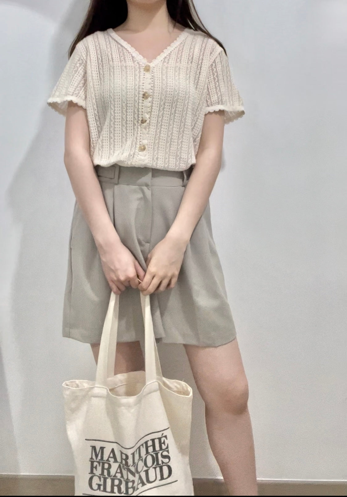 V-neck hollow lace top 